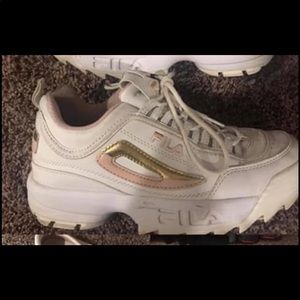 Women’s tennis shoes pink and gold size 8